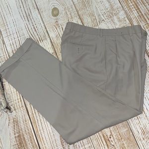 Men’s Nautica Dress Pants.